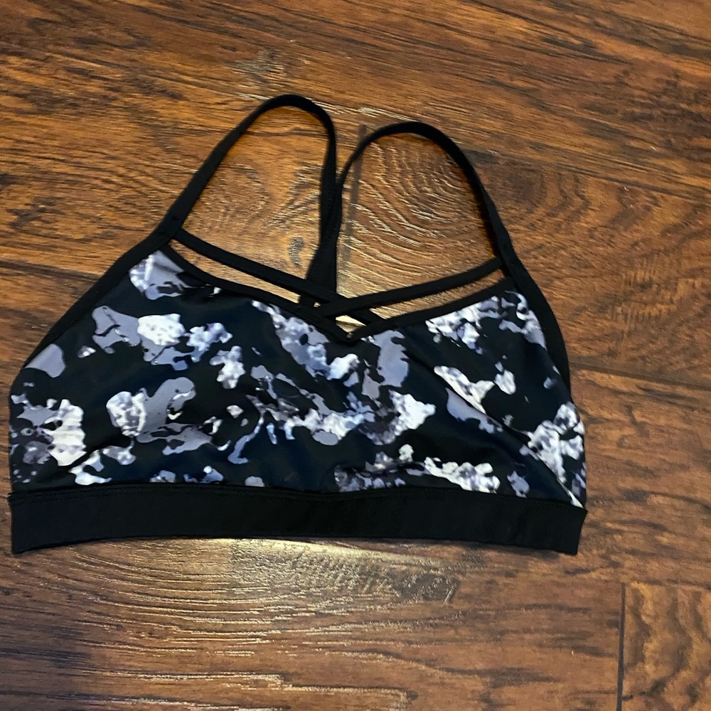 Sports bra